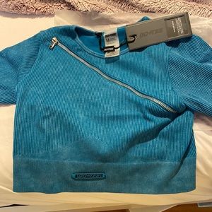 Bo + Tee long sleeve ribbed workout top size medium